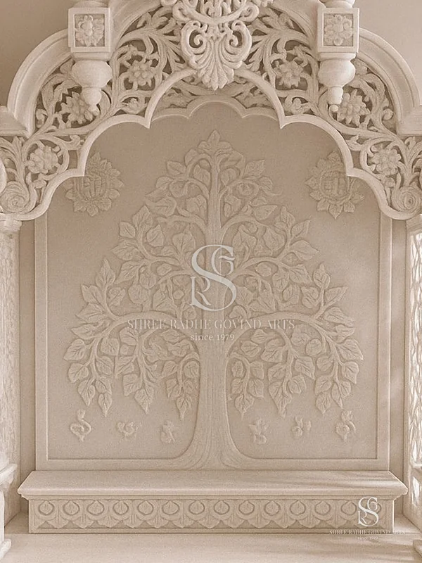 Close-up of the face and crown of the Marble Mandir, Tree of Life